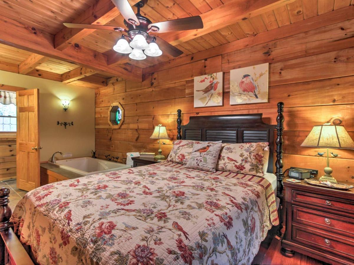 Villa Cozy Nest - Gatlinburg Cabin with Porch&Jacuzzi! Exterior foto